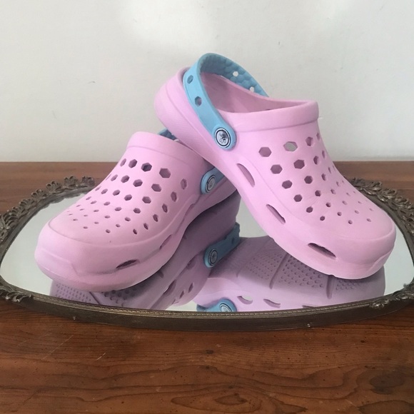 โ๏ธGirls Pink Joy Bees Shoes ๐ - Picture 2 of 11